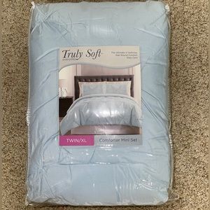 Twin/Twin XL comforter